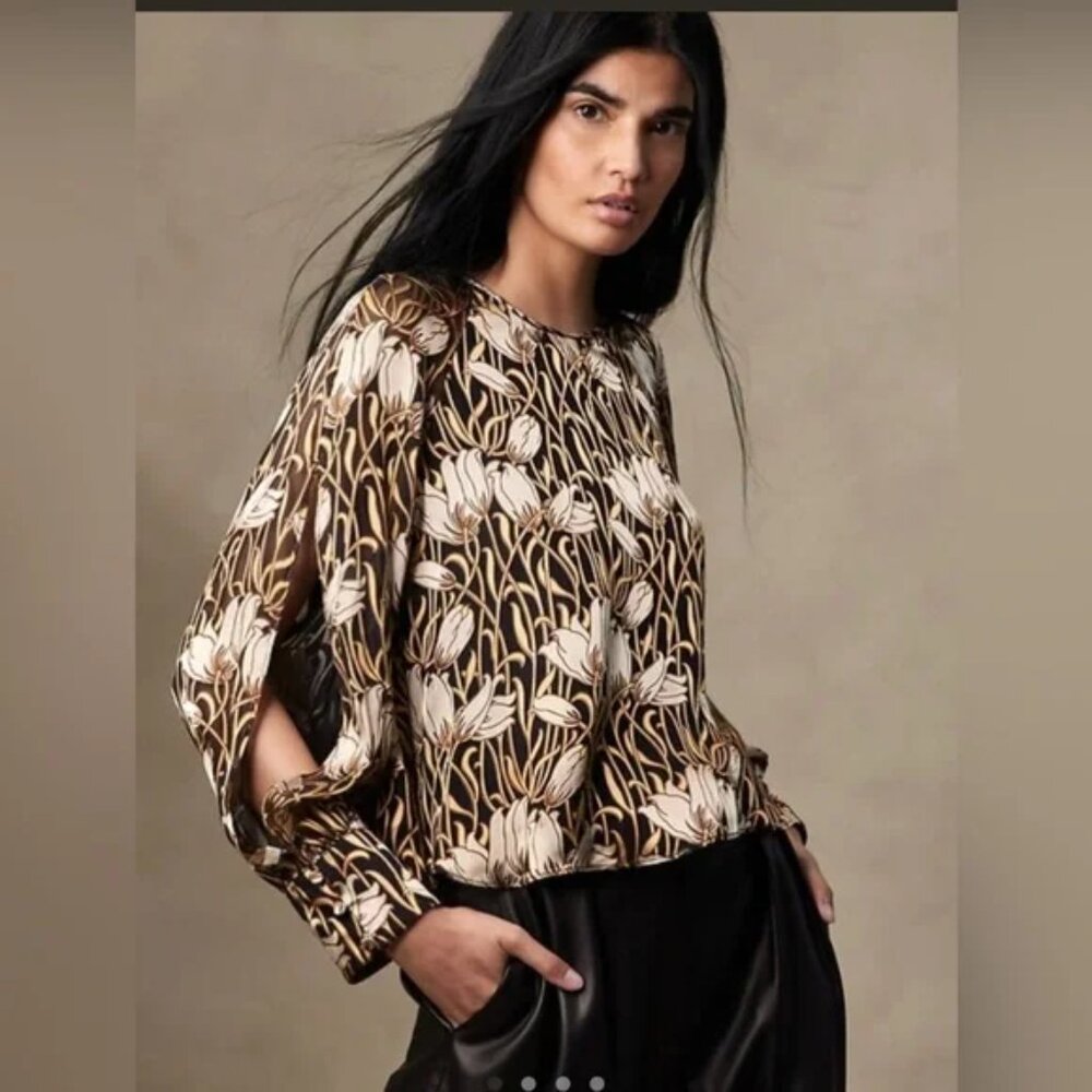 EUC Banana Republic Black & Gold Verona Splite-Sleeve Blouse